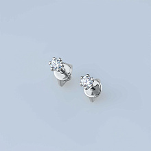 Пусеты из белого золота с бриллиантами