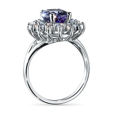 Кольцо из белого золота с танзанитом и бриллиантами