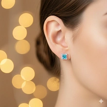 Пусеты из белого золота с топазами и бриллиантами