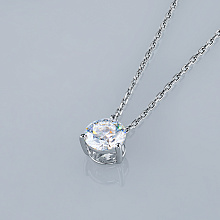 Подвеска из белого золота с бриллиантом