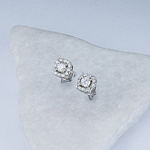 Пусеты из белого золота с бриллиантами (изготовление)