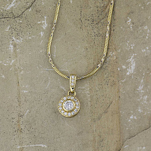 Подвеска из желтого золота с бриллиантами