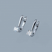 Серьги из белого золота с бриллиантом выращенным