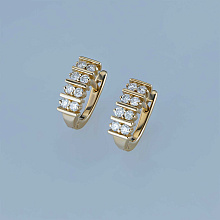 Серьги из желтого золота c бриллиантами