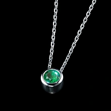 Колье из серебра с изумрудом