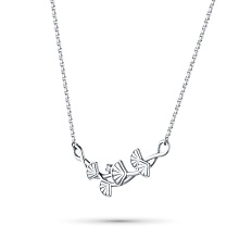 Колье из белого золота с бриллиантом