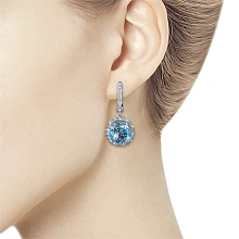 Серьги из белого золота с топазами и бриллиантами