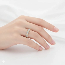 Кольцо из комбинированного золота c бриллиантами