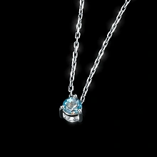 Подвеска из серебра с топазом