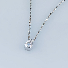 Подвеска из белого золота с бриллиантом