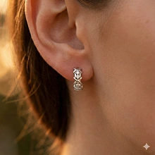 Серьги из серебра c бриллиантами