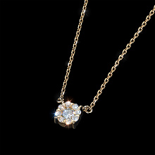 Колье из желтого золота c бриллиантами