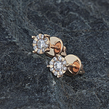 Пусеты из красного золота с бриллиантами