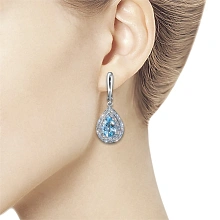 Серьги из белого золота с топазами и бриллиантами