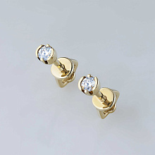 Пусеты из желтого золота с бриллиантами