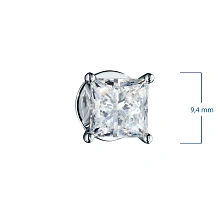 Пусеты из белого золота с бриллиантом