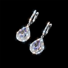 Серьги из белого золота с танзанитами и бриллиантами