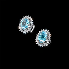 Пусеты из белого золота с топазами и бриллиантами