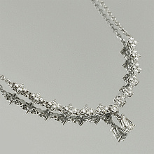 Колье из белого золота c бриллиантами