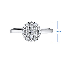 Классическое кольцо из белого золота с бриллиантами