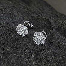 Пусеты из белого золота с бриллиантами (изготовление)