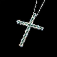 Подвеска из белого золота с изумрудами и бриллиантами