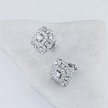 Пусеты из белого золота с бриллиантами (изготовление)