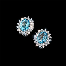 Серьги из белого золота с топазами и бриллиантами