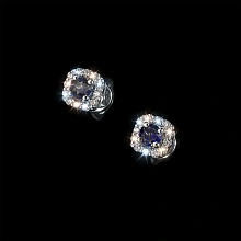 Пусеты из серебра с сапфирами и бриллиантами